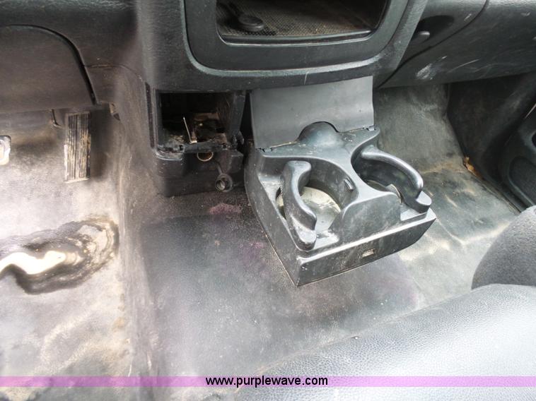 image for item BI9208 2003 Dodge Ram 1500 pickup truck