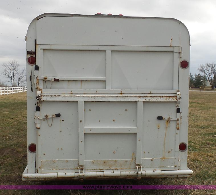 image for item BI9215 1988 Sundowner horse/car enclosed trailer
