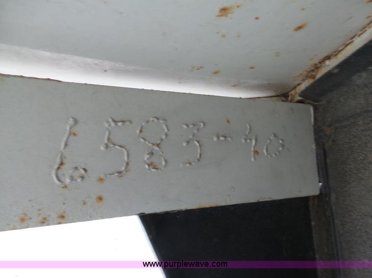 image for item BI9215 1988 Sundowner horse/car enclosed trailer