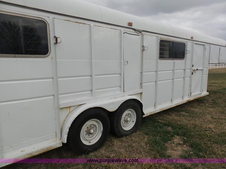 image for item BI9215 1988 Sundowner horse/car enclosed trailer