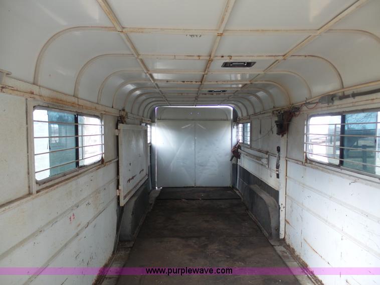 image for item BI9215 1988 Sundowner horse/car enclosed trailer