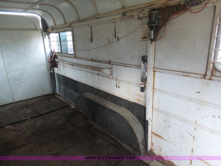 image for item BI9215 1988 Sundowner horse/car enclosed trailer