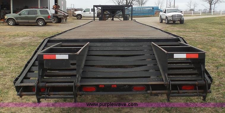 image for item BI9216 1979 WW equipment trailer