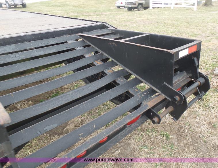 image for item BI9216 1979 WW equipment trailer