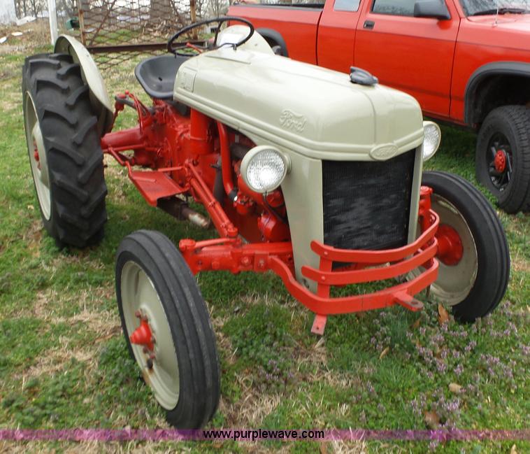 image for item BL9614 1948 Ford 8N tractor