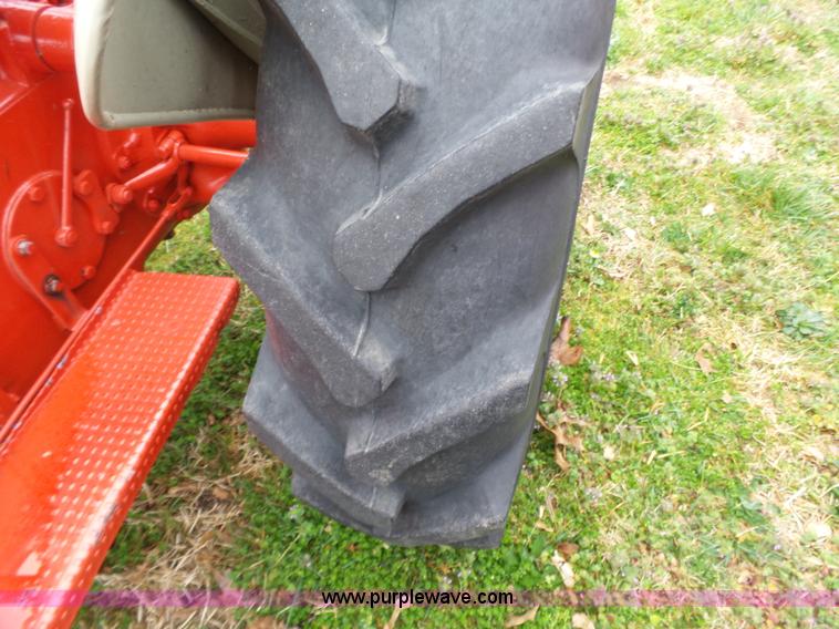 image for item BL9614 1948 Ford 8N tractor