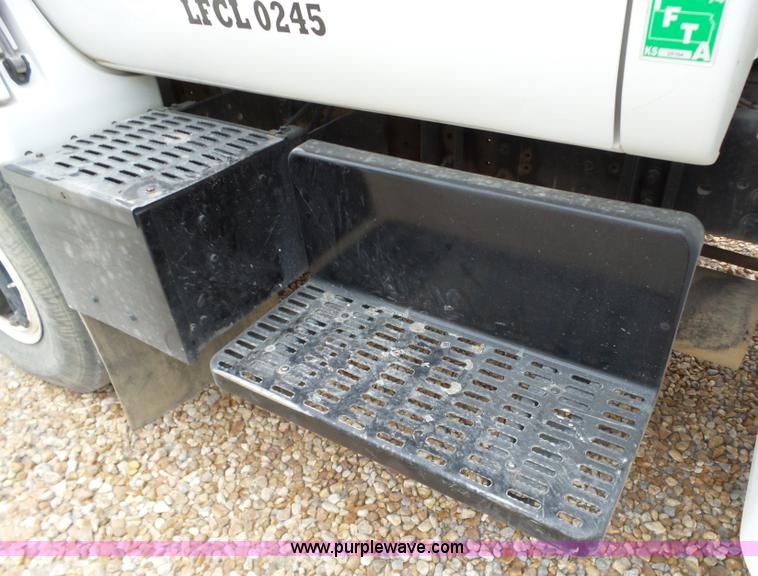 image for item BL9623 1992 Chevrolet Kodiak fuel truck