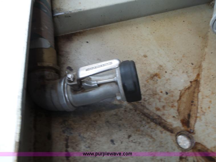 image for item BL9623 1992 Chevrolet Kodiak fuel truck