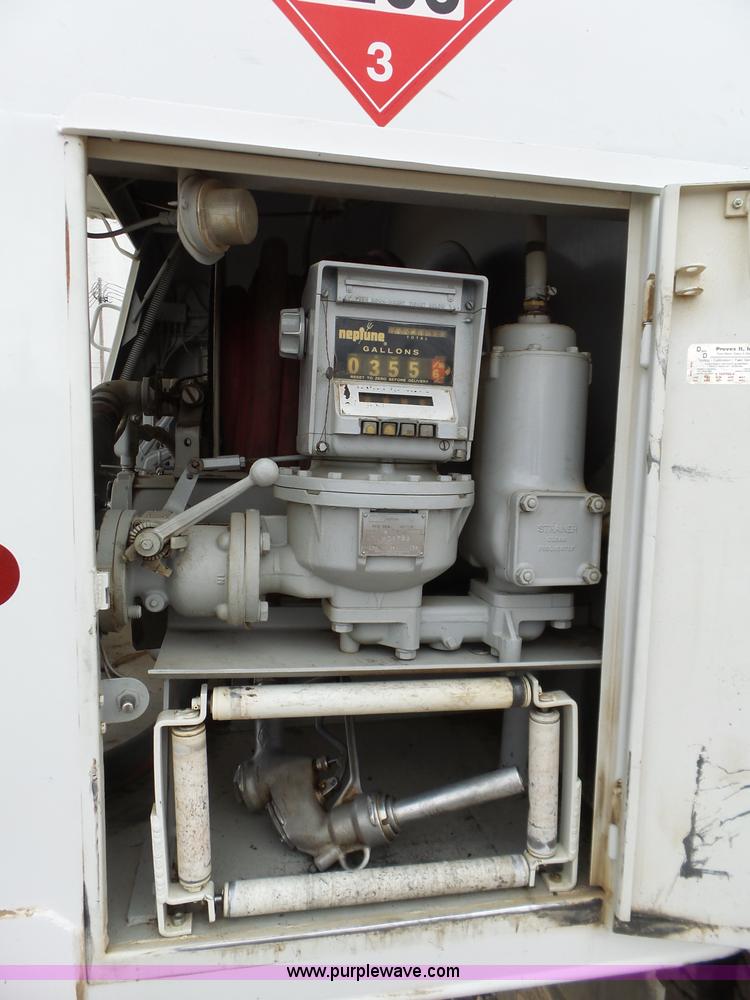 image for item BL9623 1992 Chevrolet Kodiak fuel truck