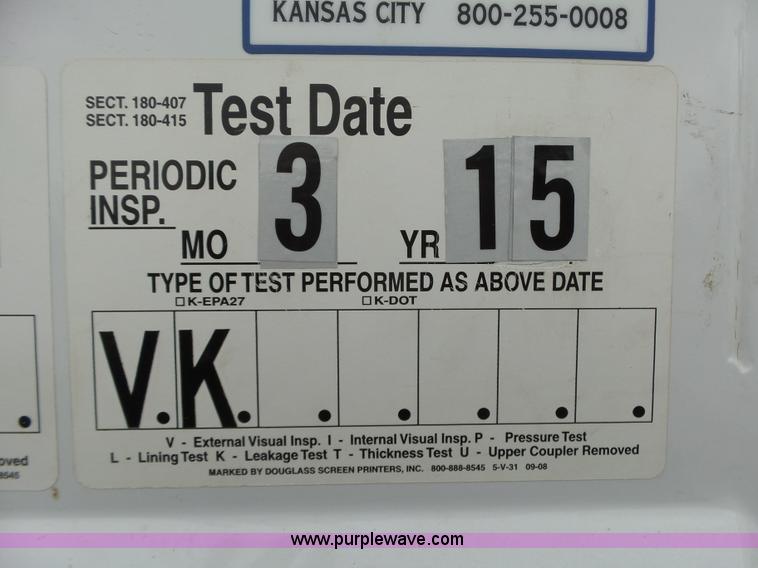 image for item BL9623 1992 Chevrolet Kodiak fuel truck