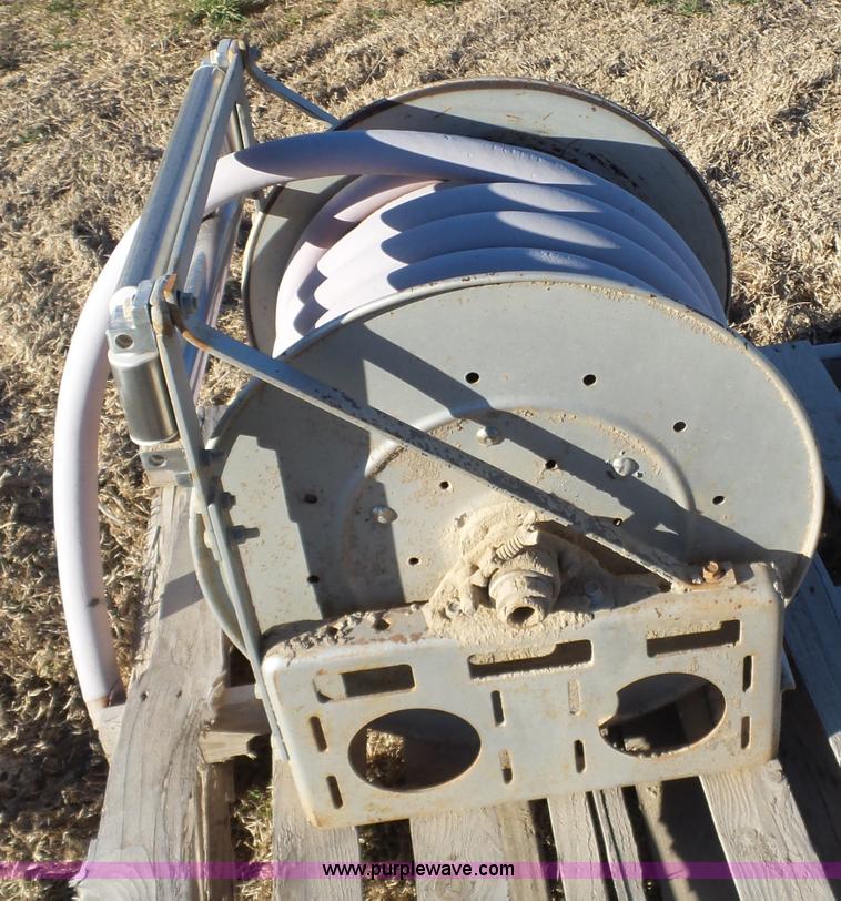 image for item BL9657 (4) hose reels with hose