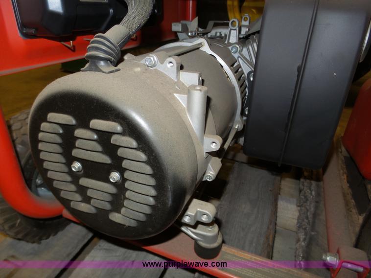 image for item BX9047 Husky 5000W generator