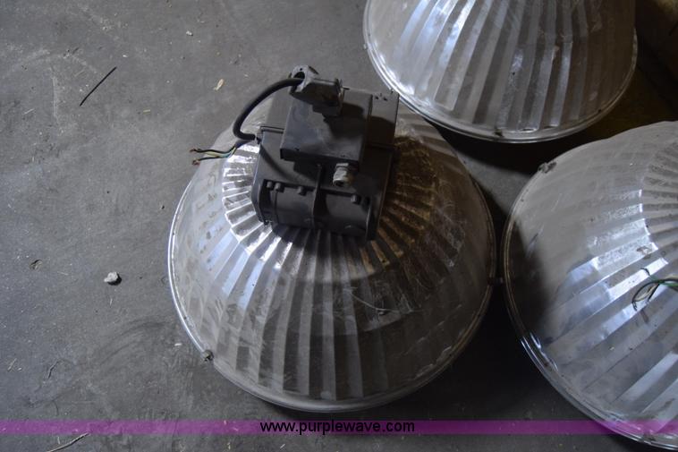 image for item BX9847 (38) bay lights