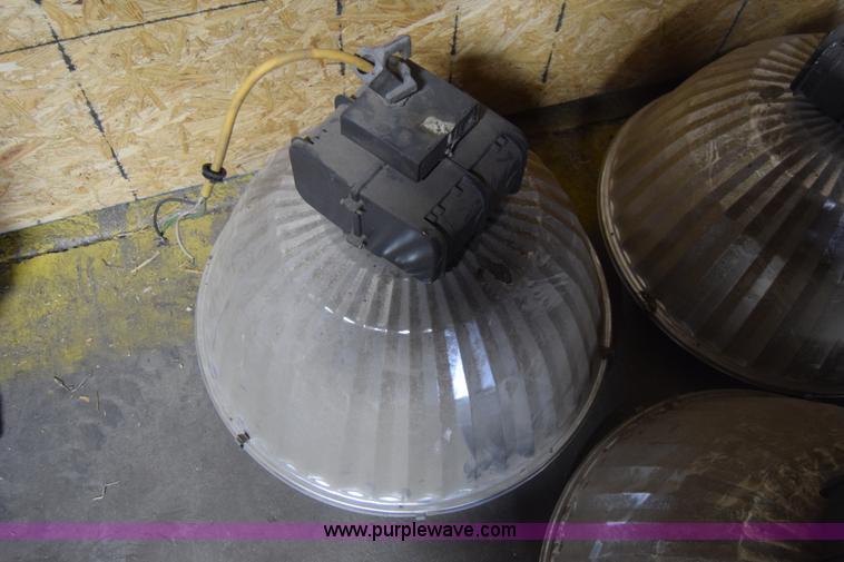 image for item BX9847 (38) bay lights