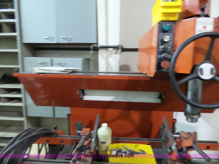 image for item CD9774 1990 Serdi 100 valve seat machine