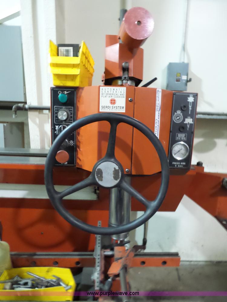 image for item CD9774 1990 Serdi 100 valve seat machine