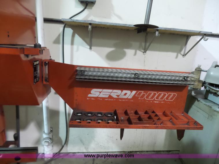 image for item CD9774 1990 Serdi 100 valve seat machine