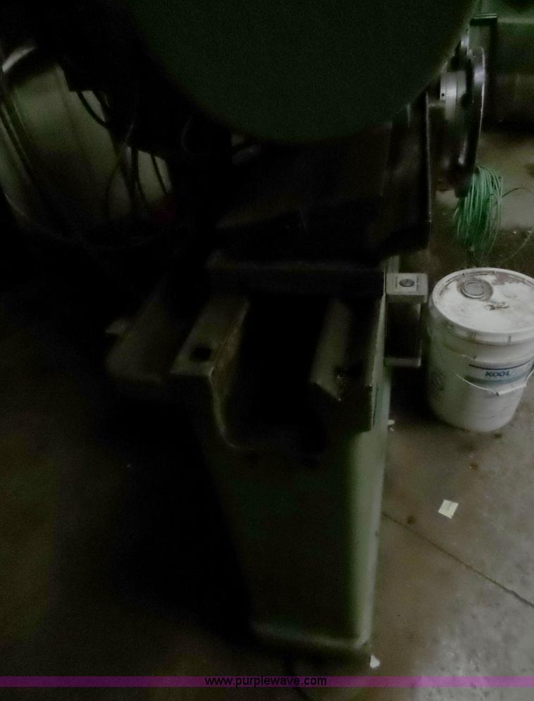 image for item CD9808 Storm Vulcan Mahoni crankshaft lathe/grinder