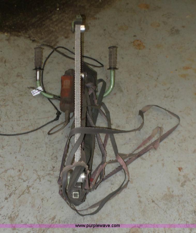 Crankshaft polisher in Salina, KS Item CD9810 sold Purple Wave