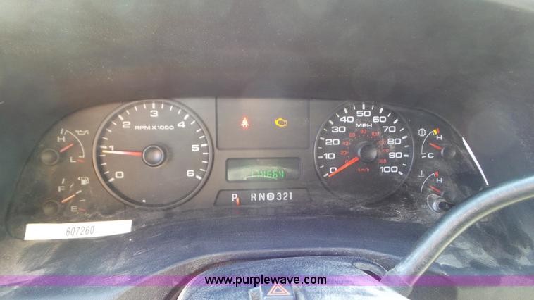 image for item CD9917 2006 Ford F250 Ext. Cab pickup truck