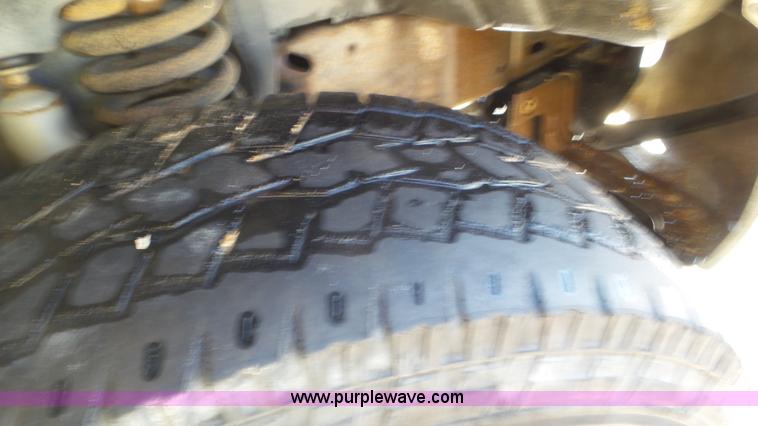 image for item CD9917 2006 Ford F250 Ext. Cab pickup truck