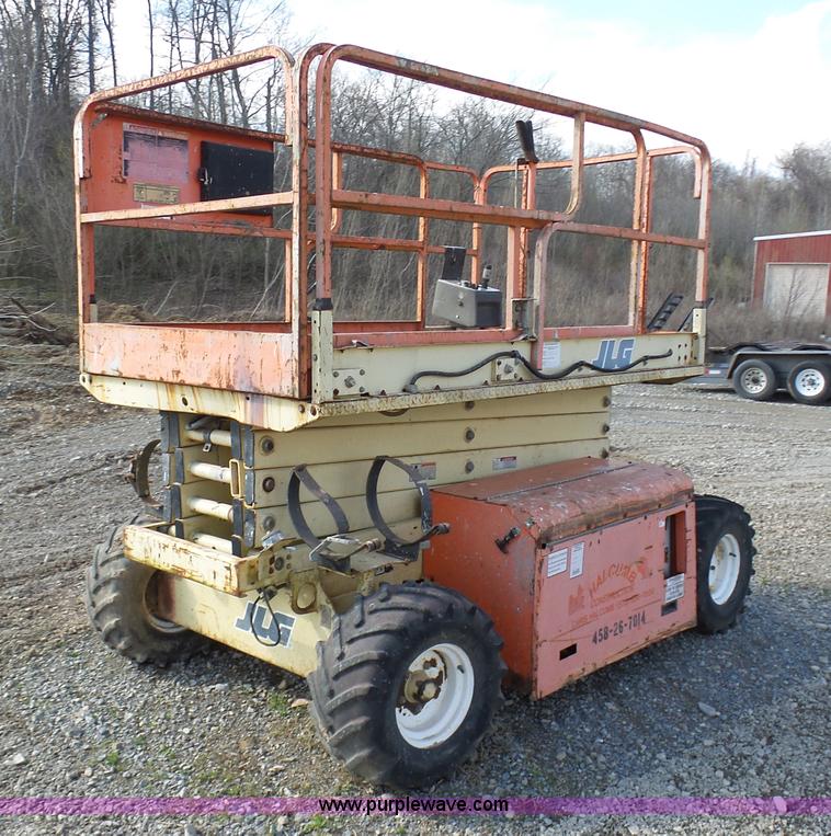 image for item G3708 JLG 26MRT scissor lift