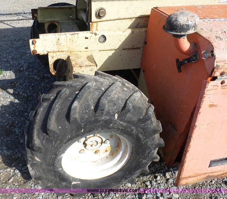 image for item G3708 JLG 26MRT scissor lift