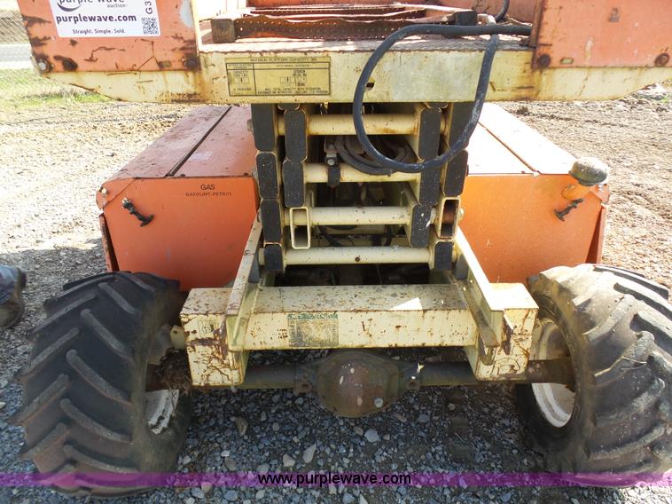 image for item G3708 JLG 26MRT scissor lift