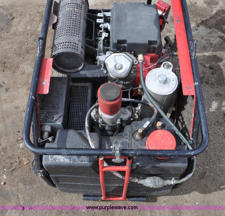 Con X SC70 air compressor in Greeley, CO | Item G7316 sold | Purple Wave