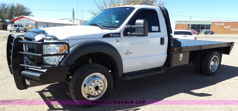 image for item J1252 2011 Ford F550 flatbed truck