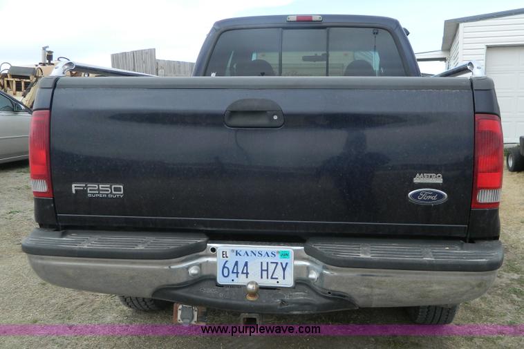 image for item J5138 2000 Ford F250 Super Duty Lariat SuperCab pickup truck