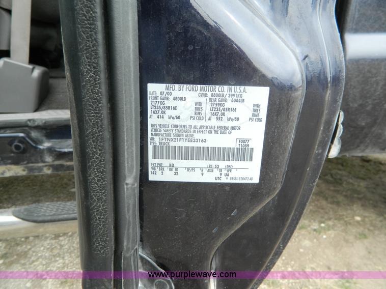 image for item J5138 2000 Ford F250 Super Duty Lariat SuperCab pickup truck