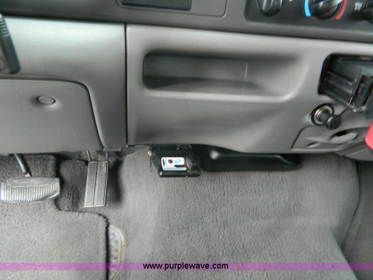 image for item J5138 2000 Ford F250 Super Duty Lariat SuperCab pickup truck