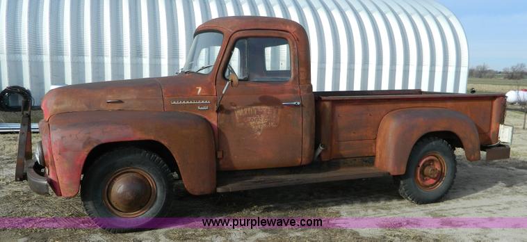 image for item J5150 1955 International R120 pickup truck