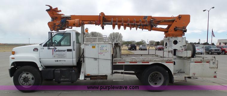 image for item J6191 1997 GMC C7500 service truck