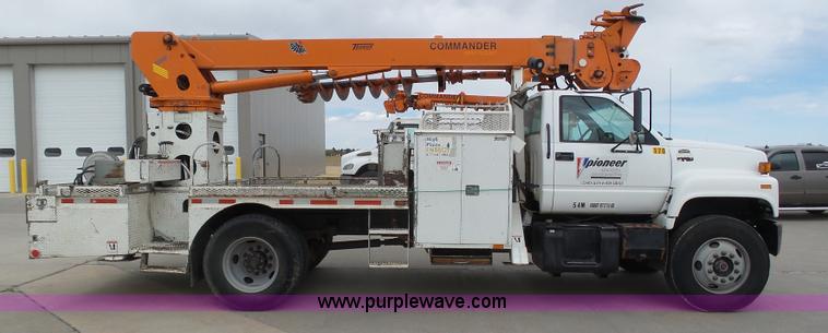 image for item J6191 1997 GMC C7500 service truck