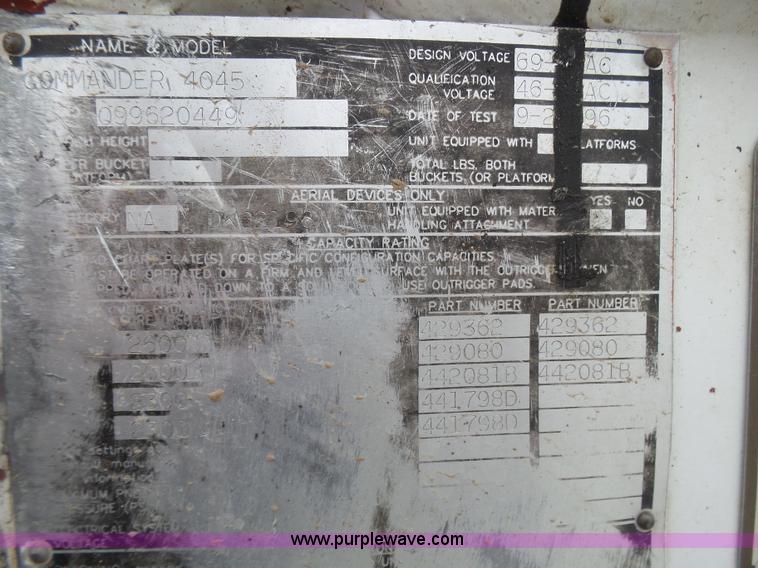 image for item J6191 1997 GMC C7500 service truck