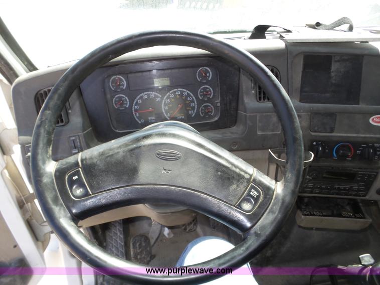 image for item J8937 2004 Sterling Acterra cab and chassis