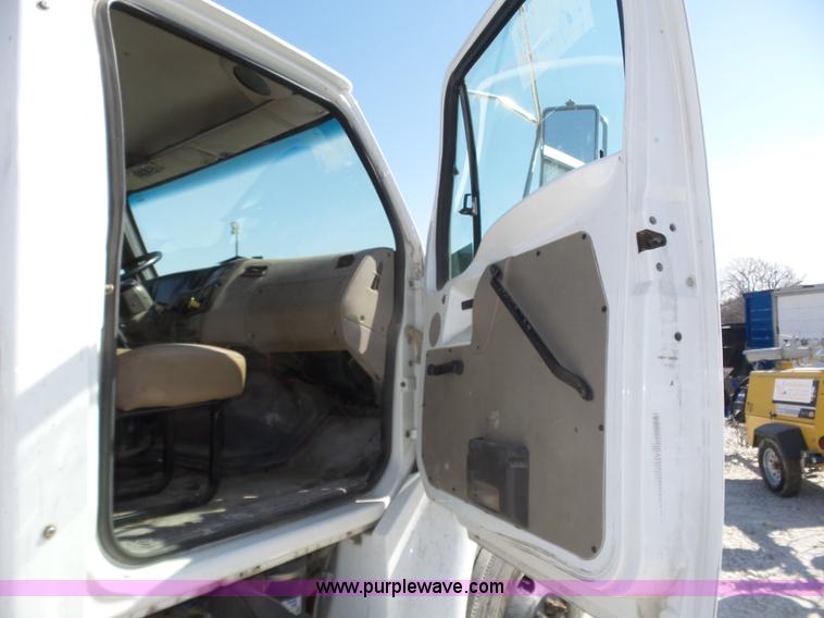 image for item J8937 2004 Sterling Acterra cab and chassis