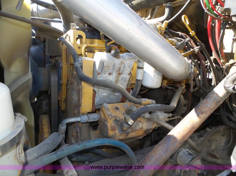 image for item J8937 2004 Sterling Acterra cab and chassis