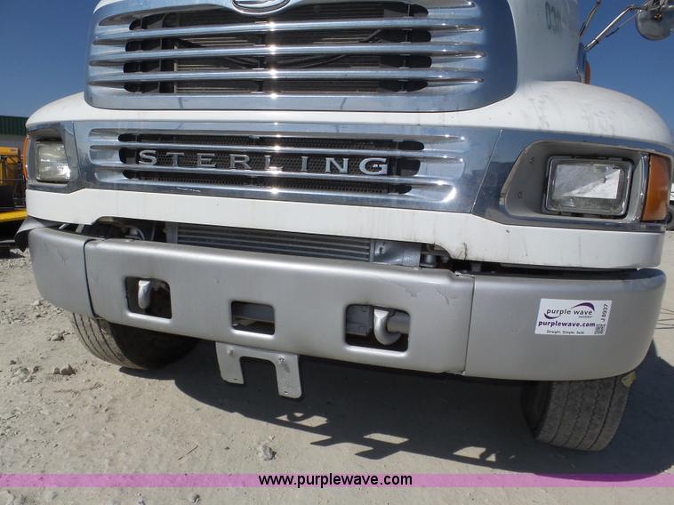 image for item J8937 2004 Sterling Acterra cab and chassis