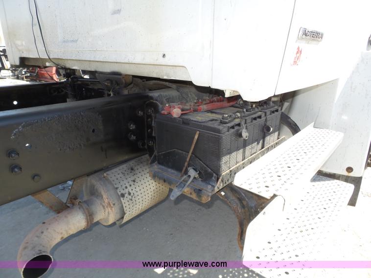 image for item J8937 2004 Sterling Acterra cab and chassis