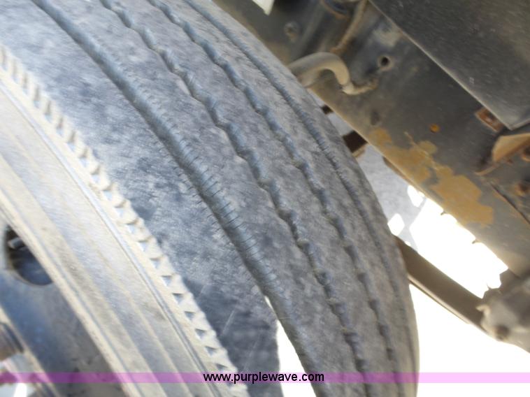 image for item J8937 2004 Sterling Acterra cab and chassis