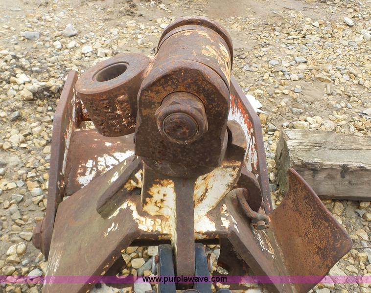 image for item K3498 Grapple