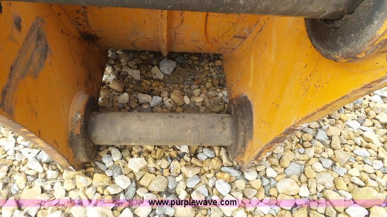 image for item K3499 SEC excavator grapple