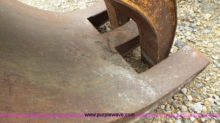 image for item K3499 SEC excavator grapple