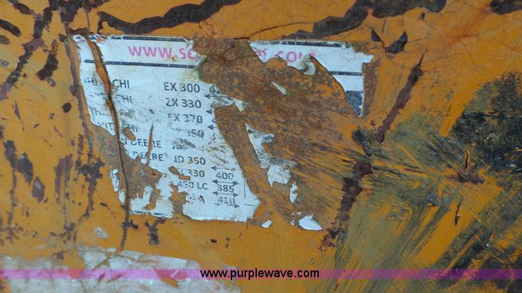 image for item K3499 SEC excavator grapple