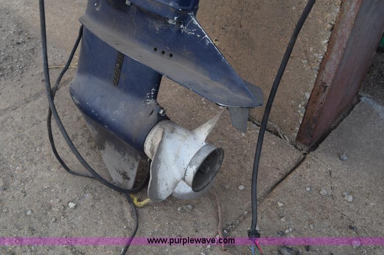 image for item K4276 Nissan 40 boat engine