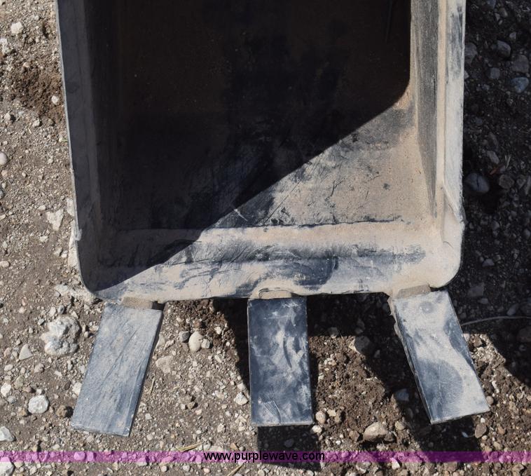 image for item K4279 Mini excavator bucket