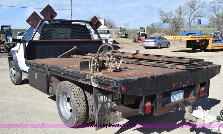 image for item K4282 2008 Dodge Ram 5500 flatbed truck